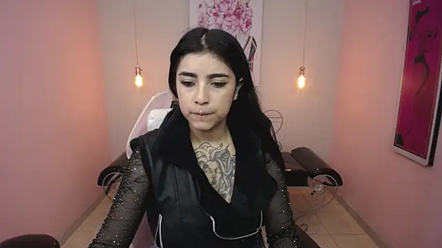 Adri gomez x online show from May 4, 2026, 1:58 pm