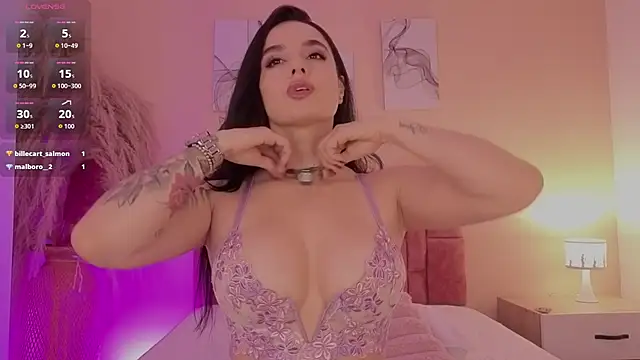 Snapshot of emmy_danielss chatting on July 17, 2026, 10:56 am emmy danielss online show from July 17, 2026, 10:56 am