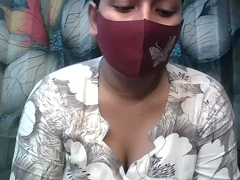 Snapshot of Sima_Roy95 chatting on April 12, 2026, 4:43 pm Sima Roy95 online show from April 12, 2026, 4:43 pm