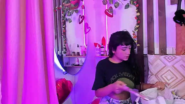 Snapshot of MeowMota_ chatting on March 19, 2026, 6:08 pm MeowMota online show from March 19, 2026, 6:08 pm