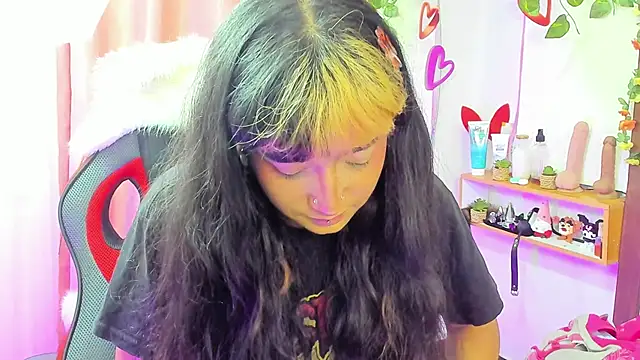 Snapshot of MeowMota_ chatting on June 3, 2026, 7:18 pm MeowMota online show from June 3, 2026, 7:18 pm