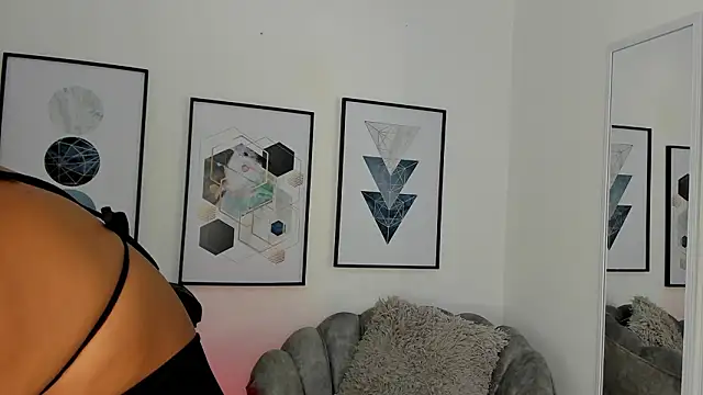 Snapshot of _liiss chatting on March 17, 2026, 5:16 pm liiss online show from March 17, 2026, 5:16 pm