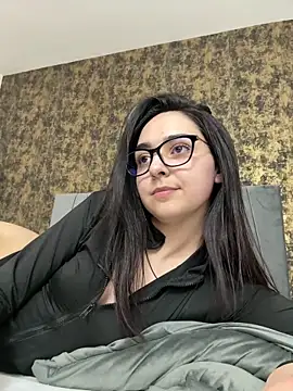 AmayaDominique online show from March 11, 2026, 12:15 am