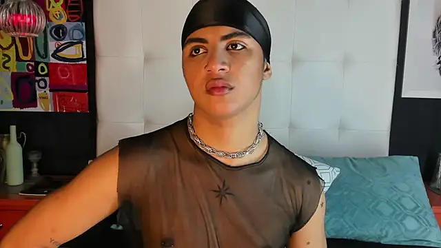 Andyy07  online show from January 19, 2026, 3:32 am