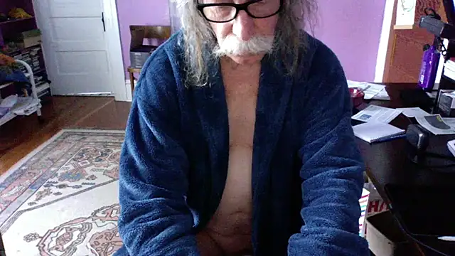 Snapshot of LickYourYoni chatting on May 19, 2026, 2:57 pm LickYourYoni online show from May 19, 2026, 2:57 pm