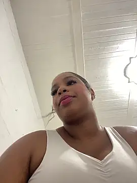 Snapshot of NataliaMillers chatting on February 25, 2026, 6:13 am NataliaMillers online show from February 25, 2026, 6:13 am