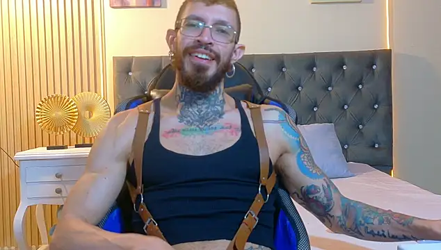 Snapshot of Simon_Rz chatting on June 24, 2026, 12:15 pm Simon Rz online show from June 24, 2026, 12:15 pm