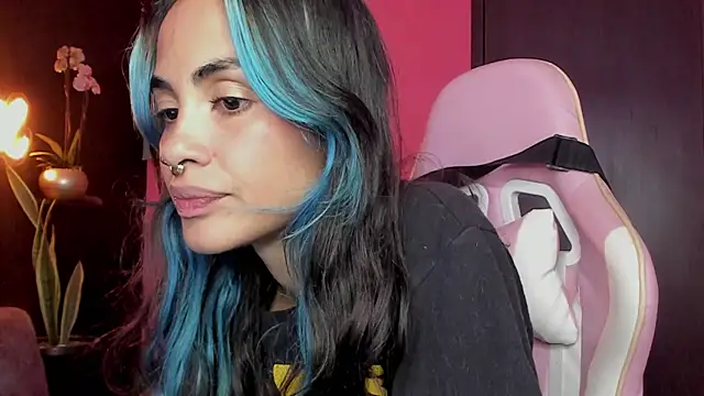 azula lillet online show from January 11, 2026, 9:33 pm