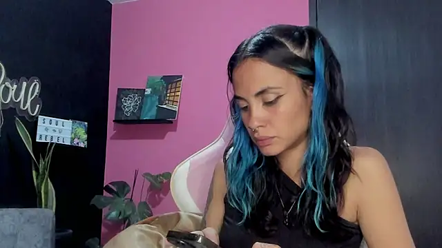 azula lillet online show from May 6, 2026, 1:31 am