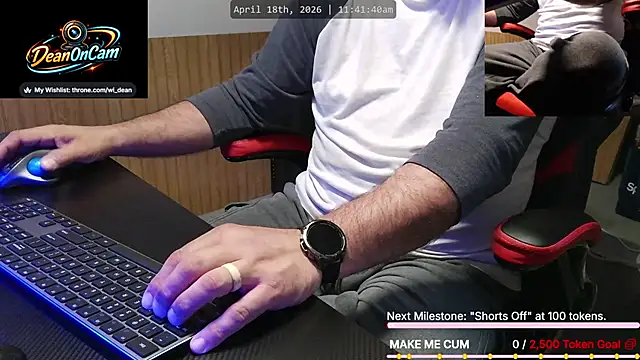Snapshot of DeanonCam chatting on April 18, 2026, 4:42 pm DeanonCam online show from April 18, 2026, 4:42 pm