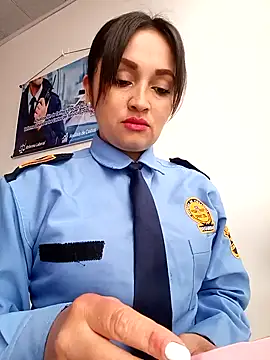 Alejandra N online show from March 6, 2026, 1:17 pm