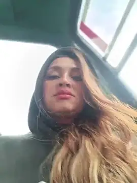 Alejandra N online show from June 19, 2026, 12:11 pm
