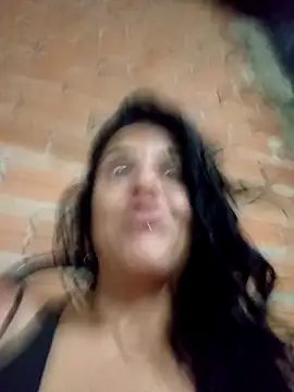 Morenabranca online show from February 10, 2026, 11:04 pm