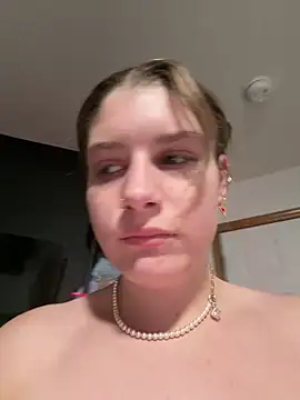 Snapshot of SassynNatty chatting on February 14, 2026, 1:17 am SassynNatty online show from February 14, 2026, 1:17 am