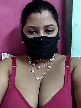 pinkisaha75 online show from April 25, 2026, 12:57 am