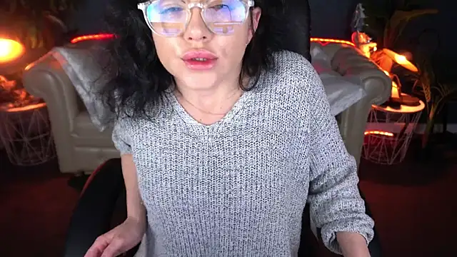 Snapshot of Dafni_Monn chatting on March 17, 2026, 6:38 am Dafni Monn online show from March 17, 2026, 6:38 am