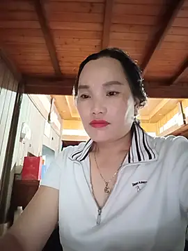 Snapshot of yu--yo chatting on July 2, 2026, 1:39 am yu--yo online show from July 2, 2026, 1:39 am