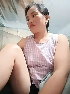 Snapshot of yu--yo chatting on July 28, 2026, 3:36 am yu--yo online show from July 28, 2026, 3:36 am