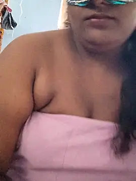 divyasree1431 online show from June 11, 2026, 7:38 am