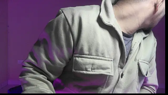 Snapshot of CutieVibe01 chatting on February 13, 2026, 9:53 am CutieVibe01 online show from February 13, 2026, 9:53 am