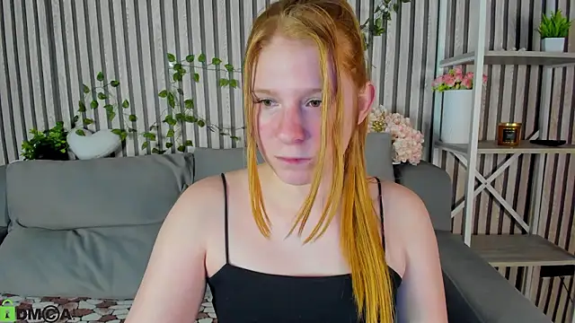 Snapshot of Sally_Ange1 chatting on March 5, 2026, 9:28 am Sally Ange1 online show from March 5, 2026, 9:28 am