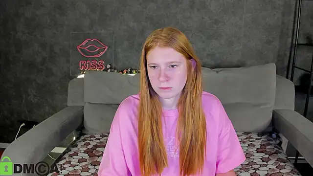 Snapshot of Sally_Ange1 chatting on March 6, 2026, 9:26 am Sally Ange1 online show from March 6, 2026, 9:26 am