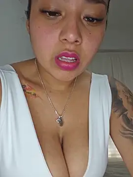 Angelmoon04 online show from June 14, 2026, 8:04 am