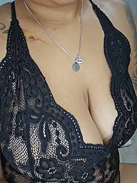 Angelmoon04 online show from June 19, 2026, 3:34 am