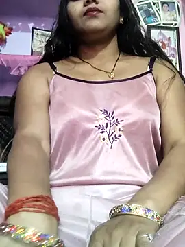 Nilam cute online show from February 17, 2026, 5:16 am