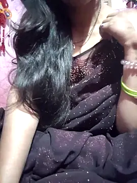 Nilam cute online show from April 12, 2026, 6:11 pm