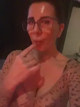 NaughtyMilla online show from February 4, 2026, 3:40 pm