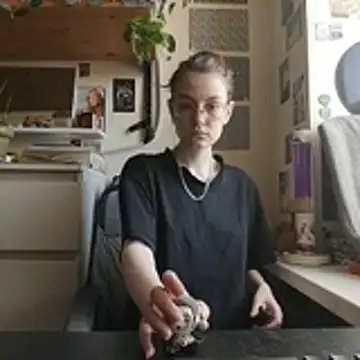 Snapshot of Shy_Bamby chatting on April 11, 2026, 11:25 am Shy Bamby online show from April 11, 2026, 11:25 am