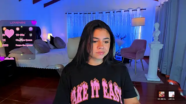 Snapshot of taylor_smiith1 chatting on May 23, 2026, 2:16 pm taylor smiith1 online show from May 23, 2026, 2:16 pm