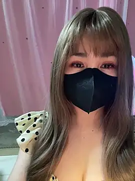 -Violet-t online show from March 15, 2026, 2:46 pm