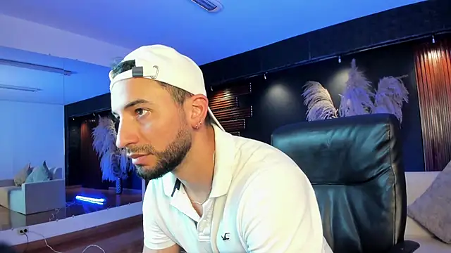 Dylann Carter online show from February 7, 2026, 8:06 pm