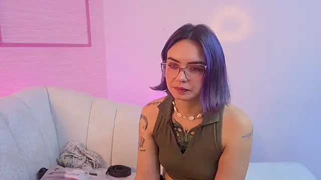 Snapshot of zarcasutra_t chatting on June 18, 2026, 2:11 pm zarcasutra t online show from June 18, 2026, 2:11 pm