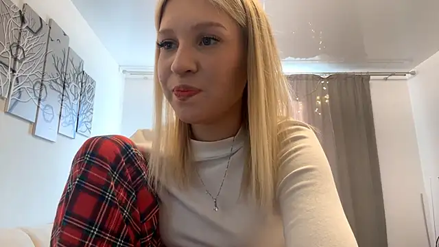 Snapshot of DozyLagging chatting on January 13, 2026, 9:24 am DozyLagging online show from January 13, 2026, 9:24 am