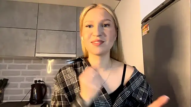 Snapshot of DozyLagging chatting on January 18, 2026, 10:51 am DozyLagging online show from January 18, 2026, 10:51 am