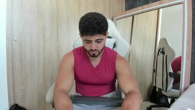 Snapshot of Thiago_moretti chatting on July 30, 2026, 10:09 pm Thiago moretti online show from July 30, 2026, 10:09 pm