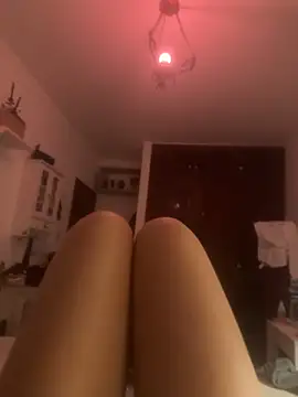 Snapshot of witchdub chatting on February 13, 2026, 1:27 am witchdub online show from February 13, 2026, 1:27 am