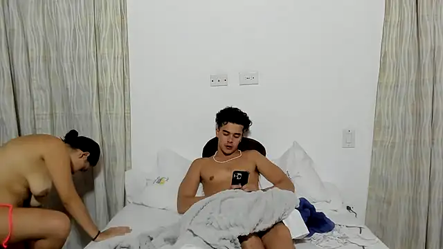 RedNDizzy online show from March 9, 2026, 1:42 am