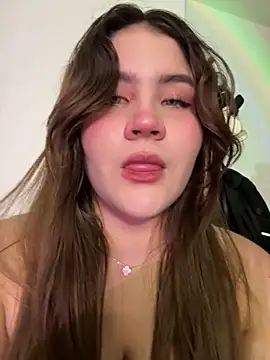 Snapshot of ivy_velvet chatting on February 24, 2026, 4:02 am ivy velvet online show from February 24, 2026, 4:02 am