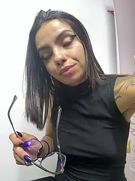 Electra Darkk online show from March 7, 2026, 4:34 pm