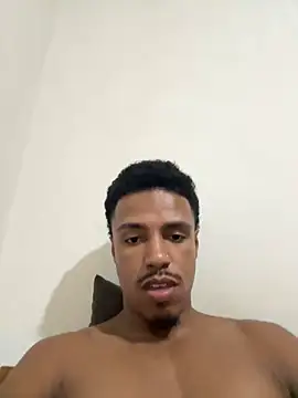LorenzoBlack27 online show from May 4, 2026, 10:12 pm