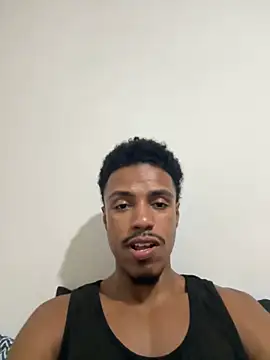 Snapshot of LorenzoBlack27 chatting on March 10, 2026, 12:58 am LorenzoBlack27 online show from March 10, 2026, 12:58 am