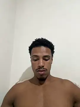 LorenzoBlack27 online show from April 29, 2026, 12:59 am