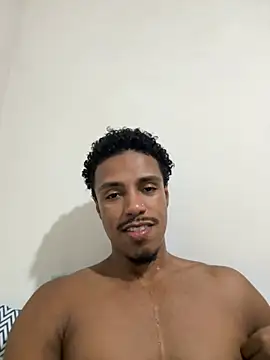 Snapshot of LorenzoBlack27 chatting on March 6, 2026, 1:00 am LorenzoBlack27 online show from March 6, 2026, 1:00 am