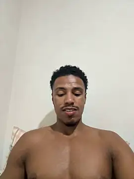 LorenzoBlack27 online show from May 6, 2026, 10:58 pm