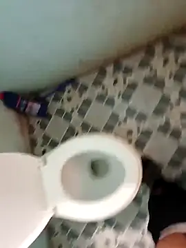 Snapshot of Peterackson111 chatting on February 14, 2026, 4:34 am Peterackson111 online show from February 14, 2026, 4:34 am