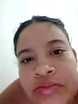 Snapshot of aAily-m chatting on February 8, 2026, 4:43 am aAily-m online show from February 8, 2026, 4:43 am